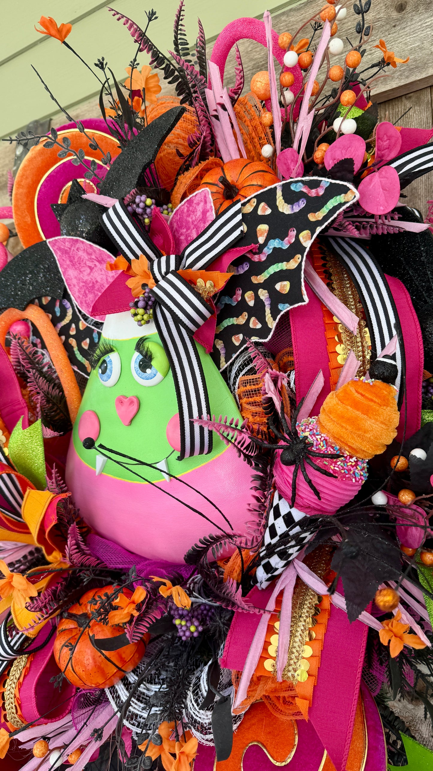 Candy corn bat Halloween wreath