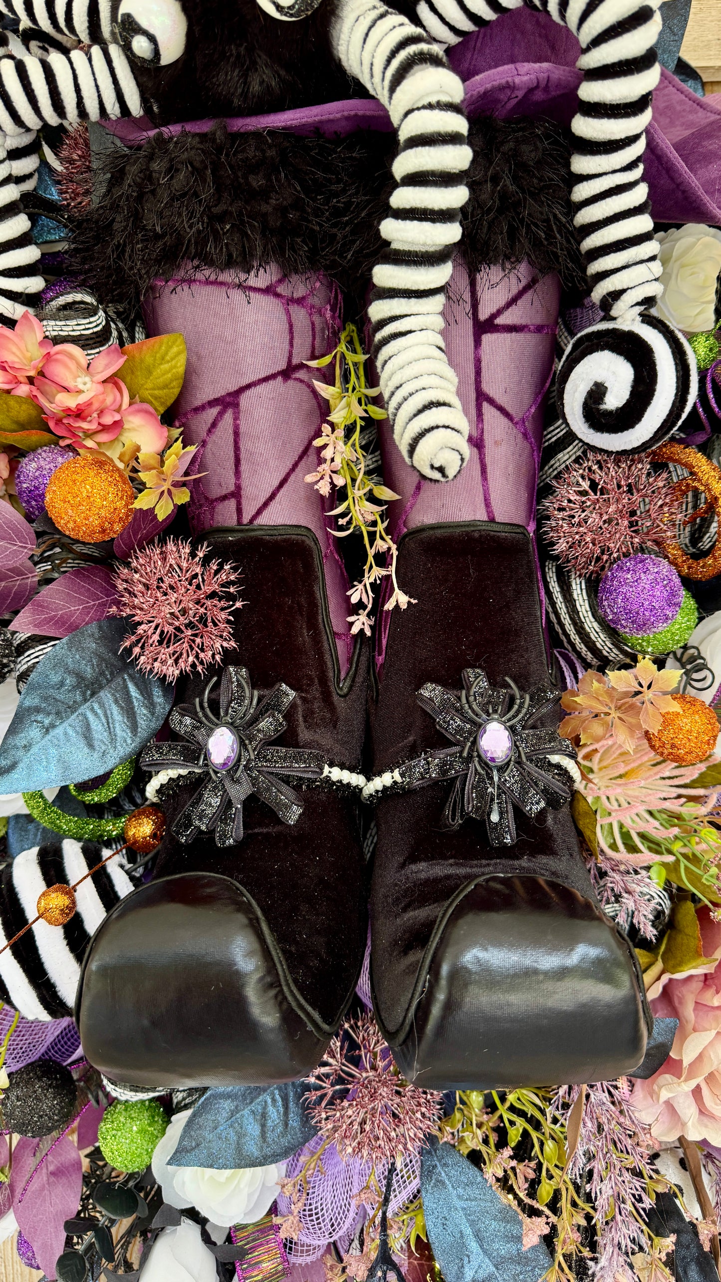 Whimsical Witch & Spider Light-Up Halloween Wreath