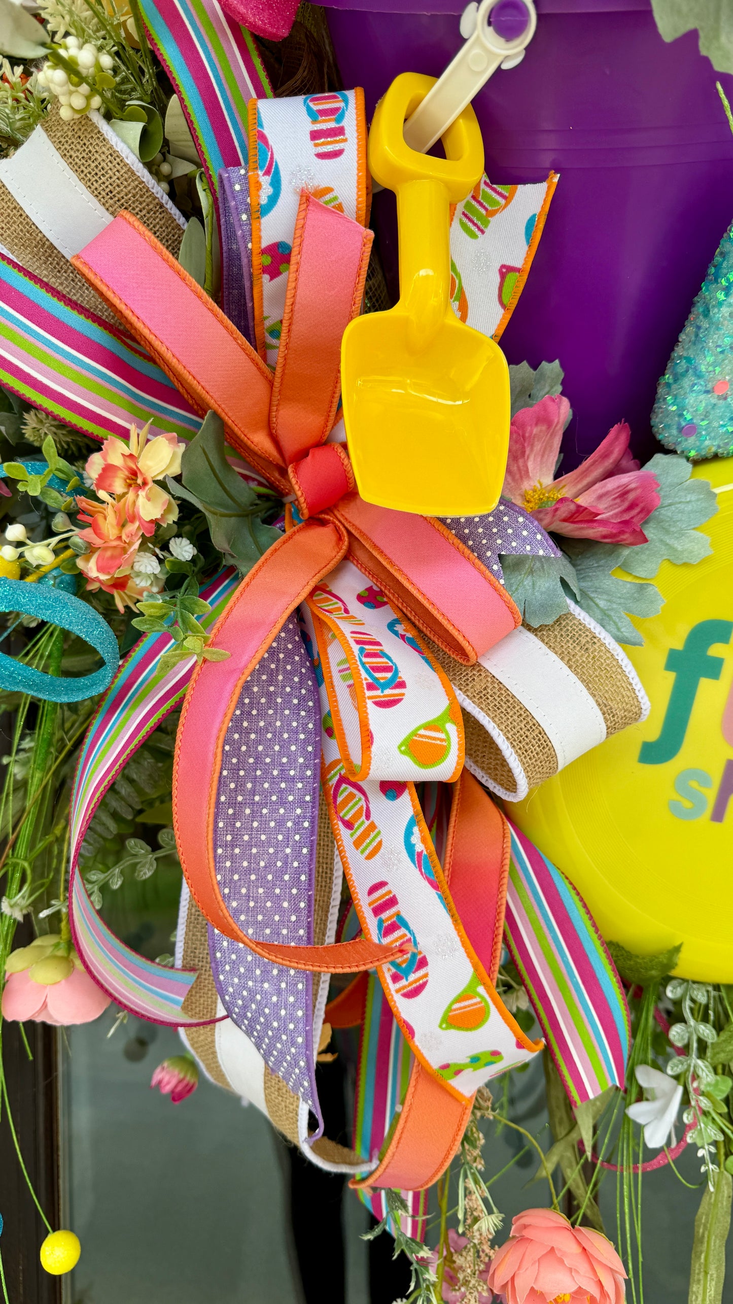 Fun in the Sun Summer Wreath – Beach Vibes Door Decor