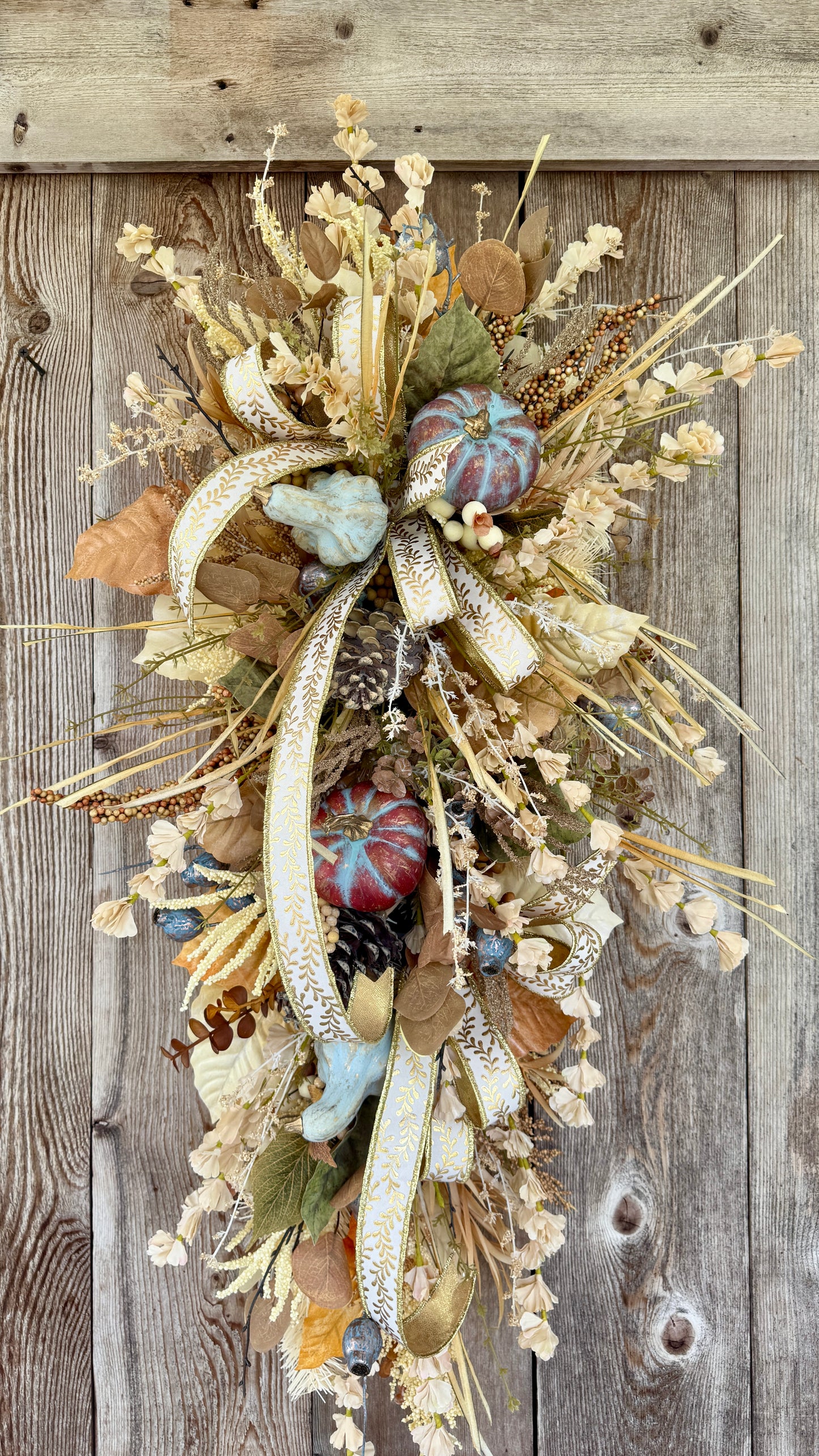 Neutral Fall Harvest Swag – Elegant Seasonal Door Decor