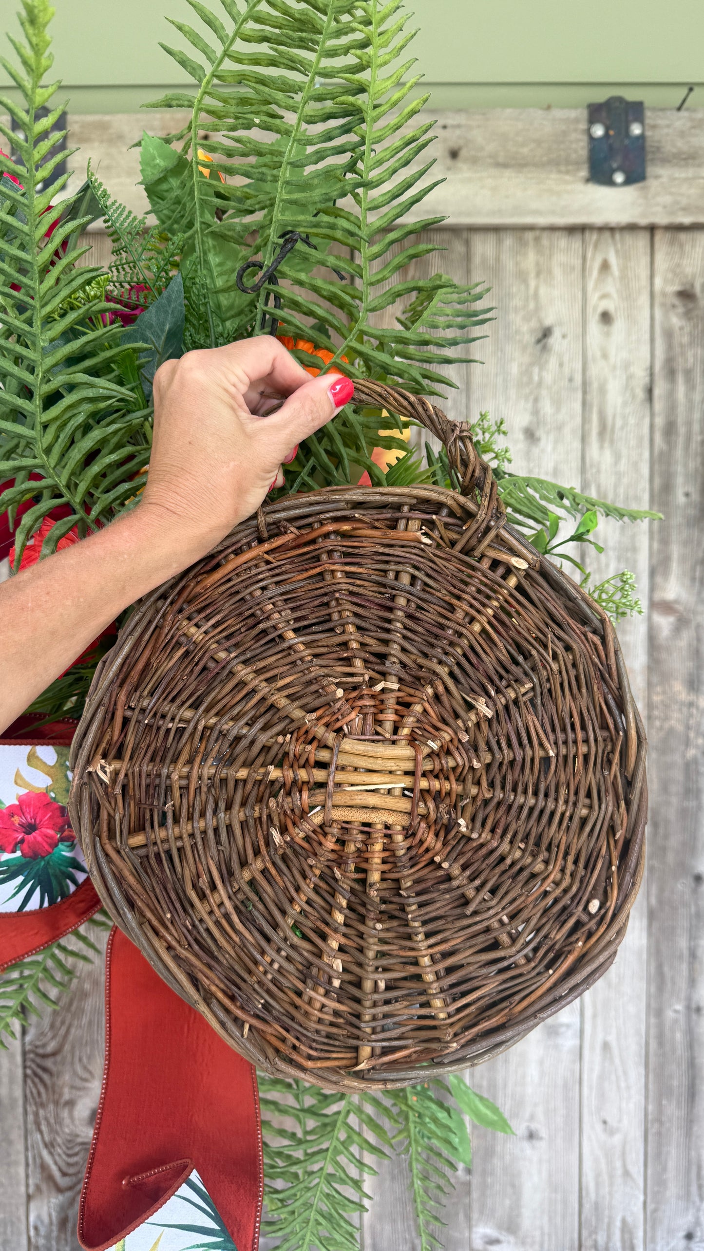 Tropical Paradise Wall Basket
