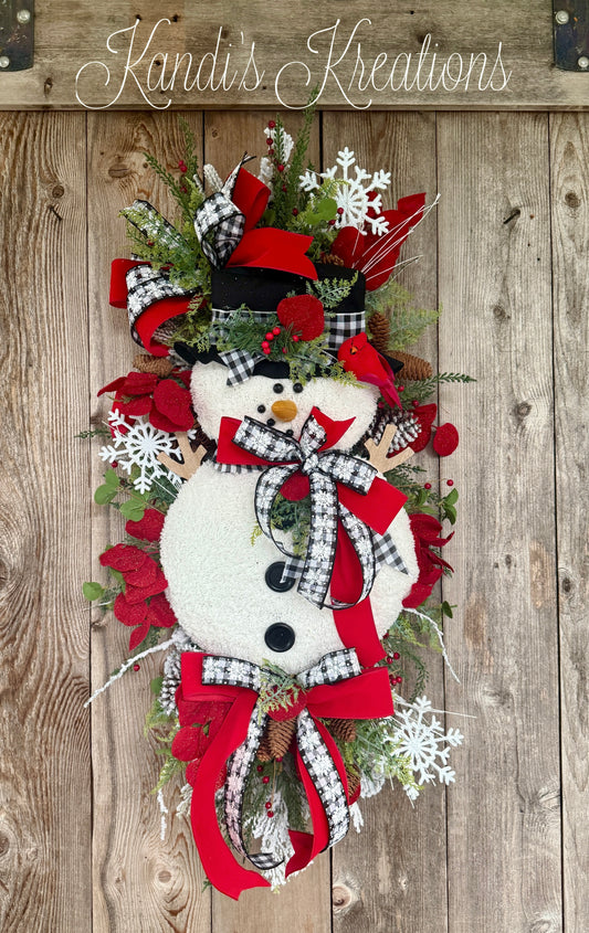 Snowman door hanger Christmas wreath