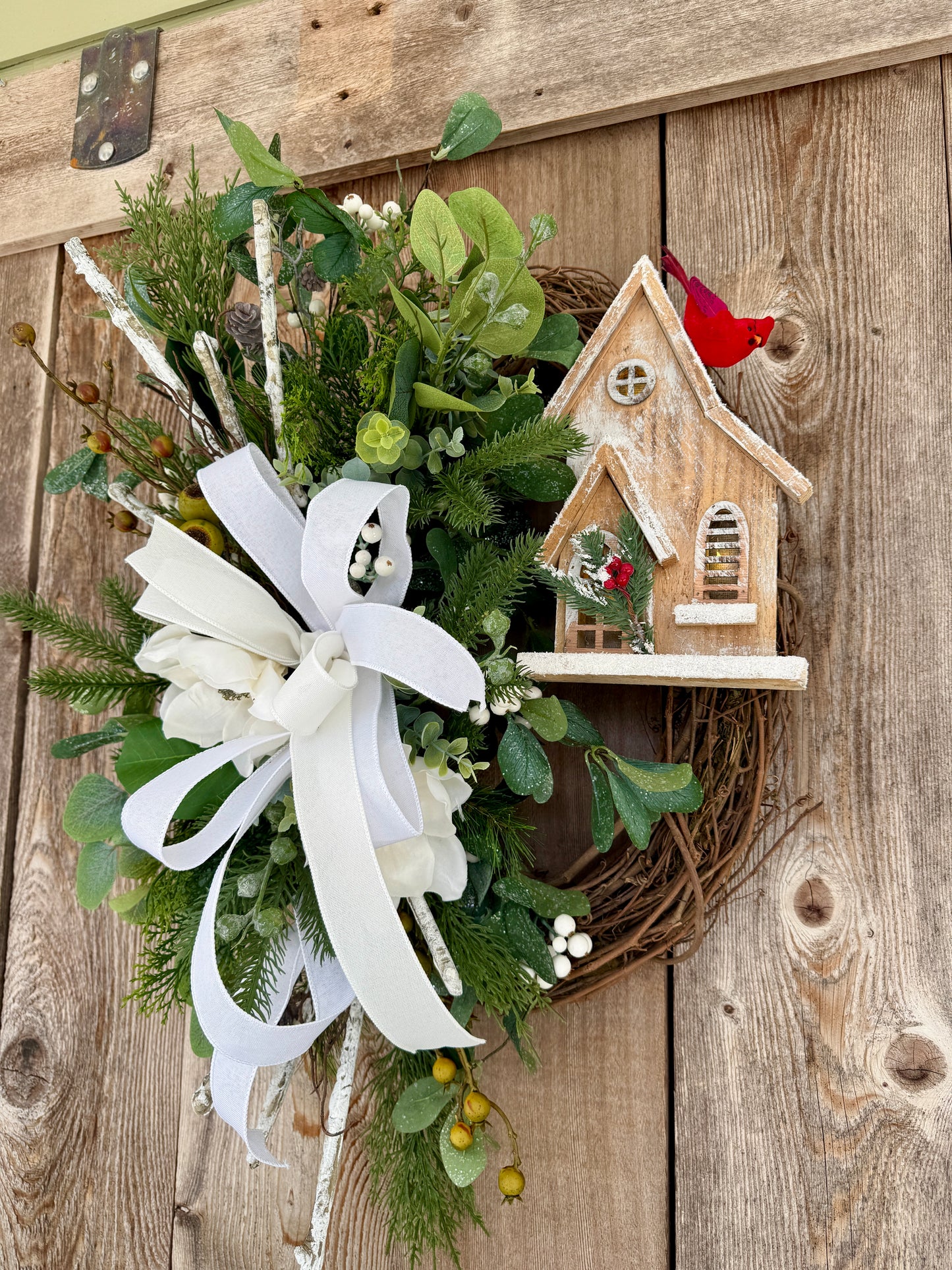Winter Cardinal grapevine wreath and arrangement