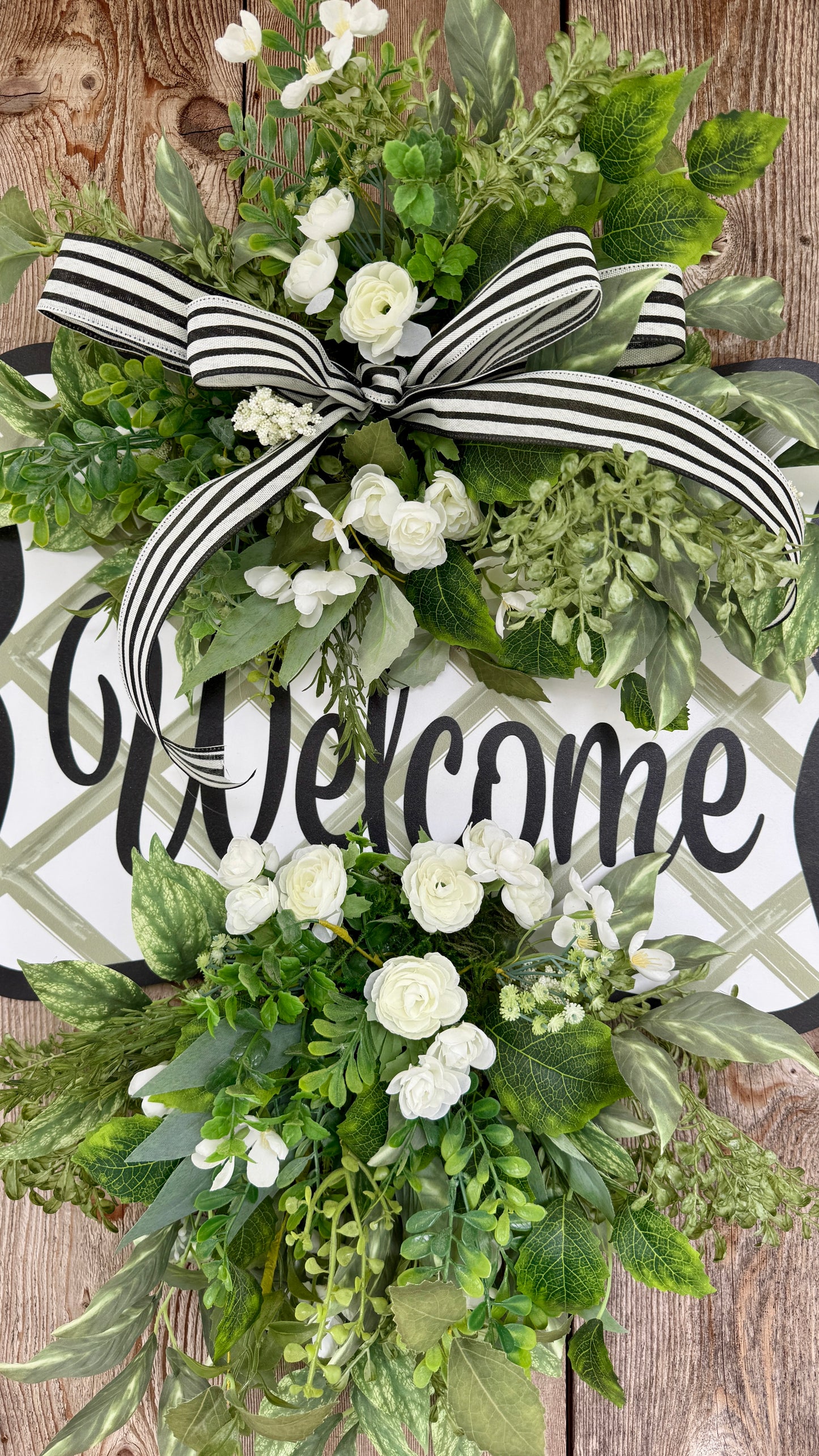 Elegant Greenery Welcome Door Hanger – Classic Everyday Front Door Decor