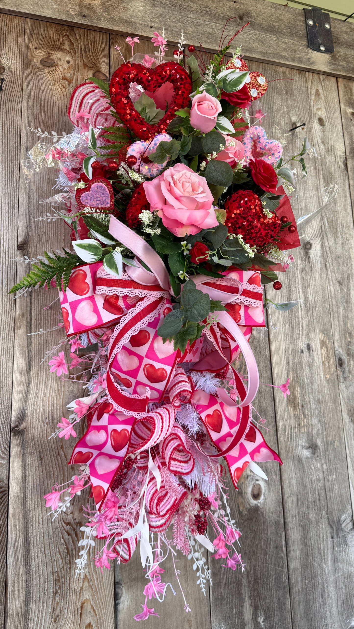 Valentines bouquet swag
