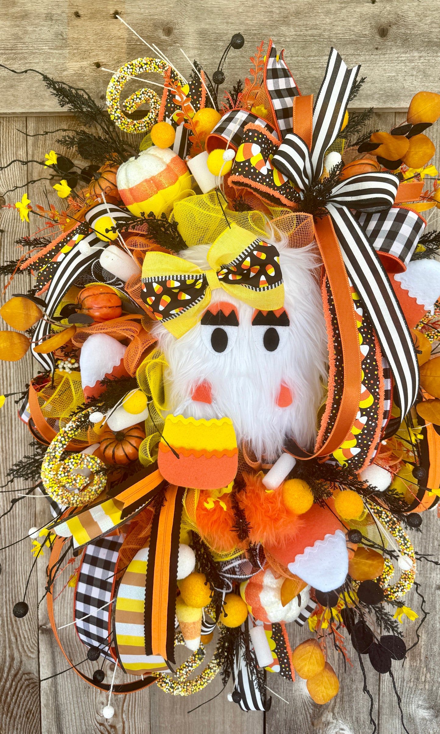 Candy Corn Cutie Halloween Wreath 🎃