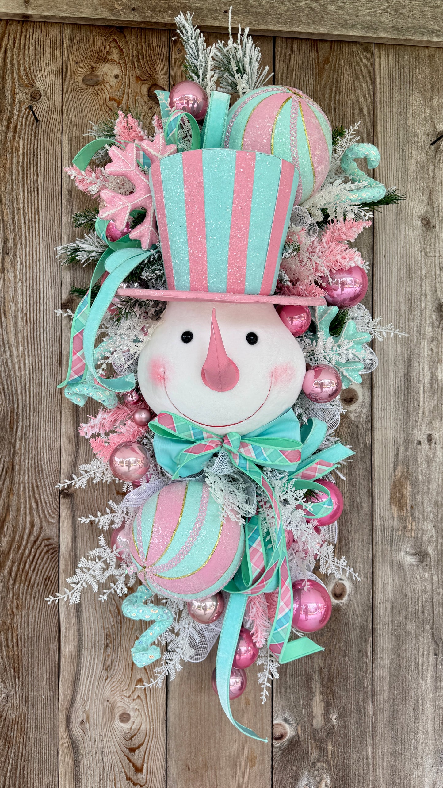 XL Peppermint Snowman Swag ❄️🍬