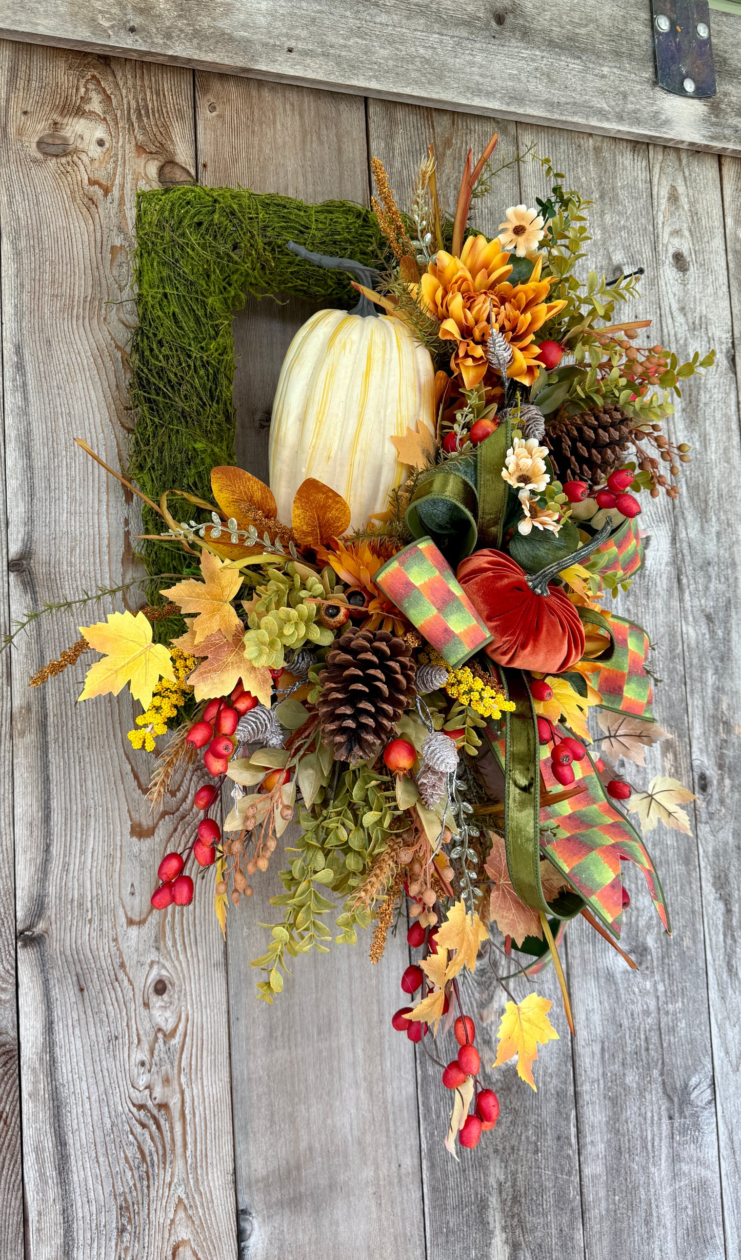 Autumn Harvest Square Moss Wreath