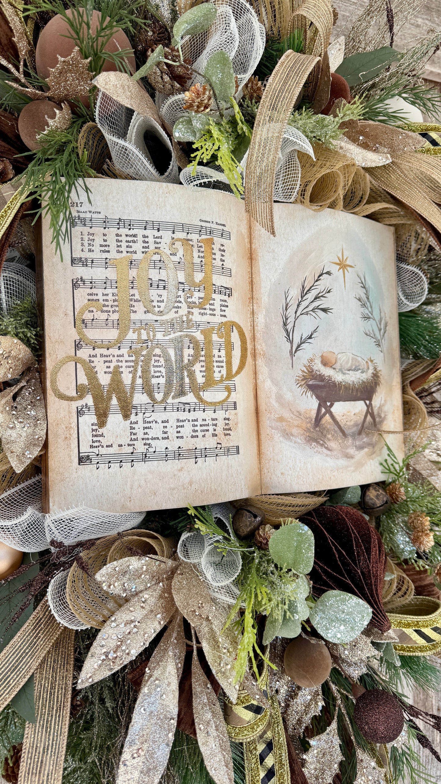 Joy to the World Christmas Wreath – Nativity & Hymnal Design