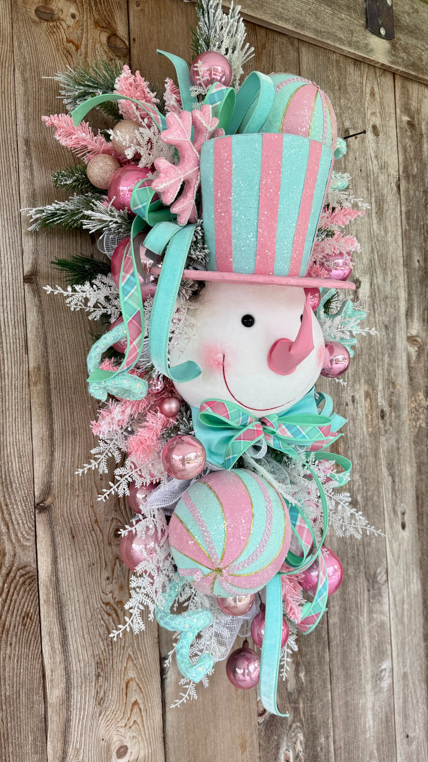 XL Peppermint Snowman Swag ❄️🍬